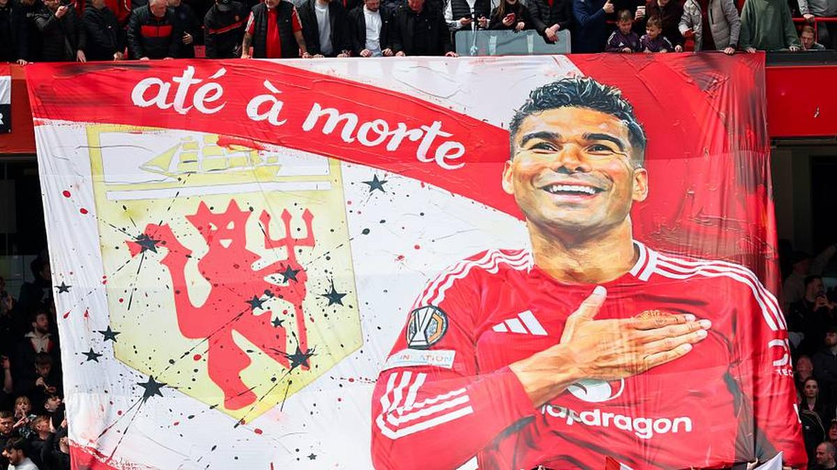  Casemiro became a fan favorite at Man Utd. | Robbie Jay Barratt/AMA/Getty Images 