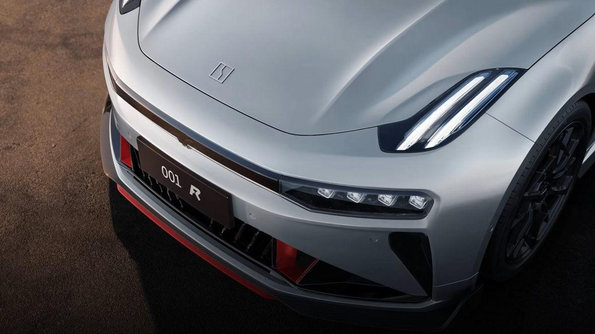  The Front Clip of the Zeekr 001 FR performance EV Zeekr