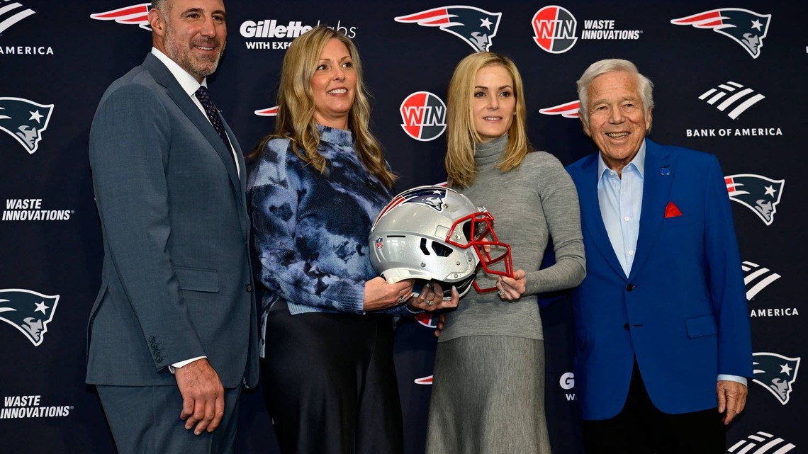 Mike Vrabel's Wife: Patriots Coach Has Been Married for Over 25 Years 