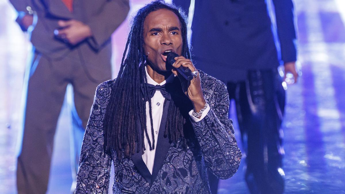 Bavarian Film Award ceremony. 19 January 2024, Bavaria, Munich: Fab Morvan, French singer and dancer and part of the pop duo Milli Vanilli, sings at the Prinzregententheater in Munich (Bavaria) during the Bavarian Film Award ceremony for the Photo by: Matthias Balk/picture-alliance/dpa/AP Images