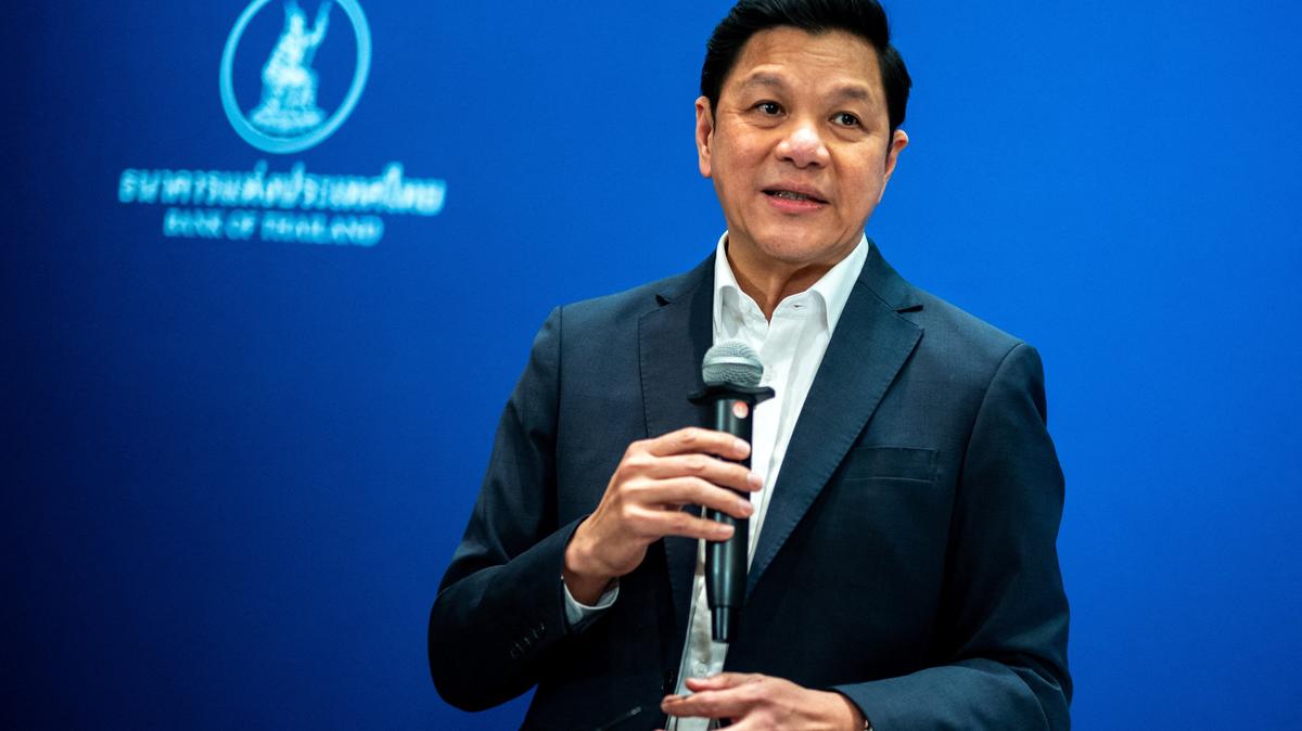 Bank of Thailand governor Vitai Ratanakorn speaks to members of media during a news conference, in Bangkok, Thailand, October 10, 2025. REUTERS/Athit Perawongmetha
