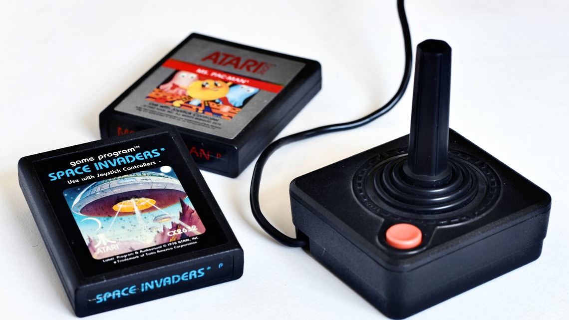 In 1983, Atari buried about 700,000 game cartridges in an Alamogordo, New Mexico landfill; the 881 that were dug up and sold on eBay brought in more than $107,000 