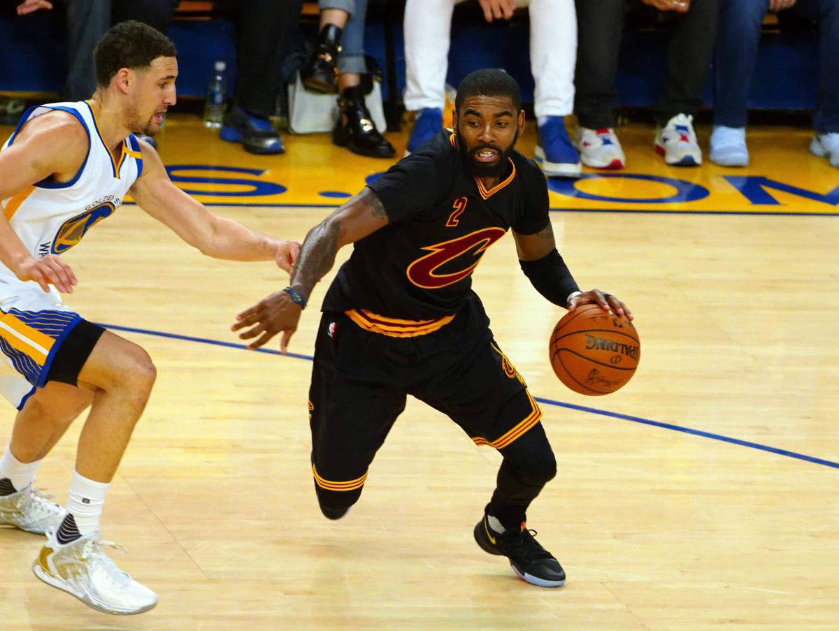  Cleveland Cavaliers guard Kyrie Irving dribbles past Warriors guard Klay Thompson. Kelley L Cox-USA TODAY Sports 