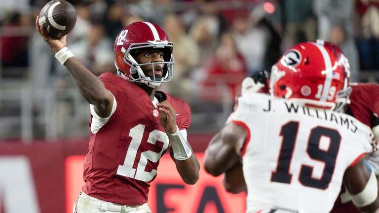 No. 14 Tennessee weighs QB options for showdown with No. 6 Alabama 