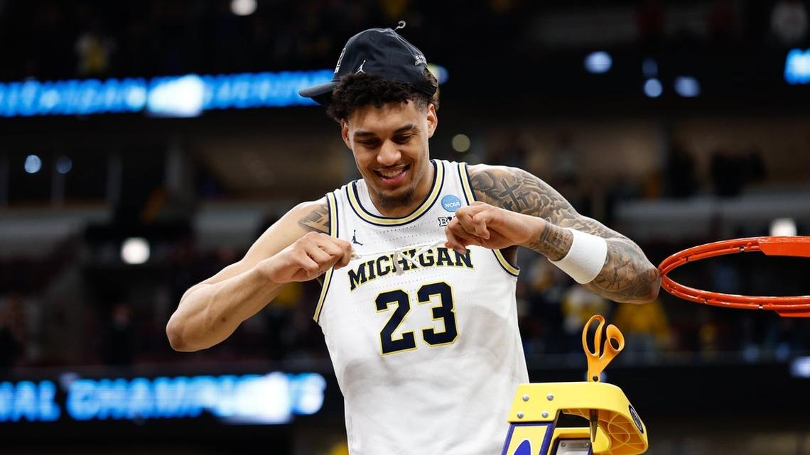 Michigan, Illinois open as Final Four favorites, but Arizona for title 