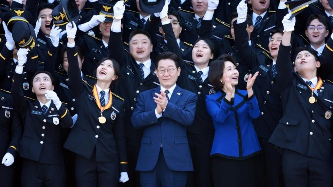 President Lee to SBS union: Press freedom carries responsibility 