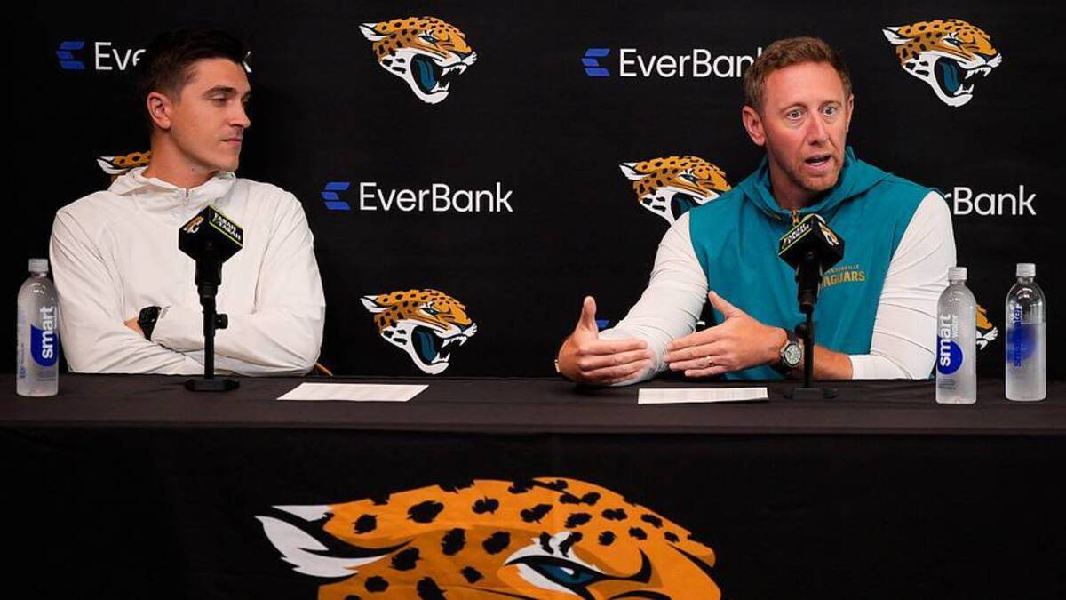  Jaguars general manager James Gladstone and head coach Liam Coen will try to get Jacksonville one step closer to its first Super Bowl. | Doug Engle/Florida Times-Union / USA TODAY NETWORK via Imagn Images 