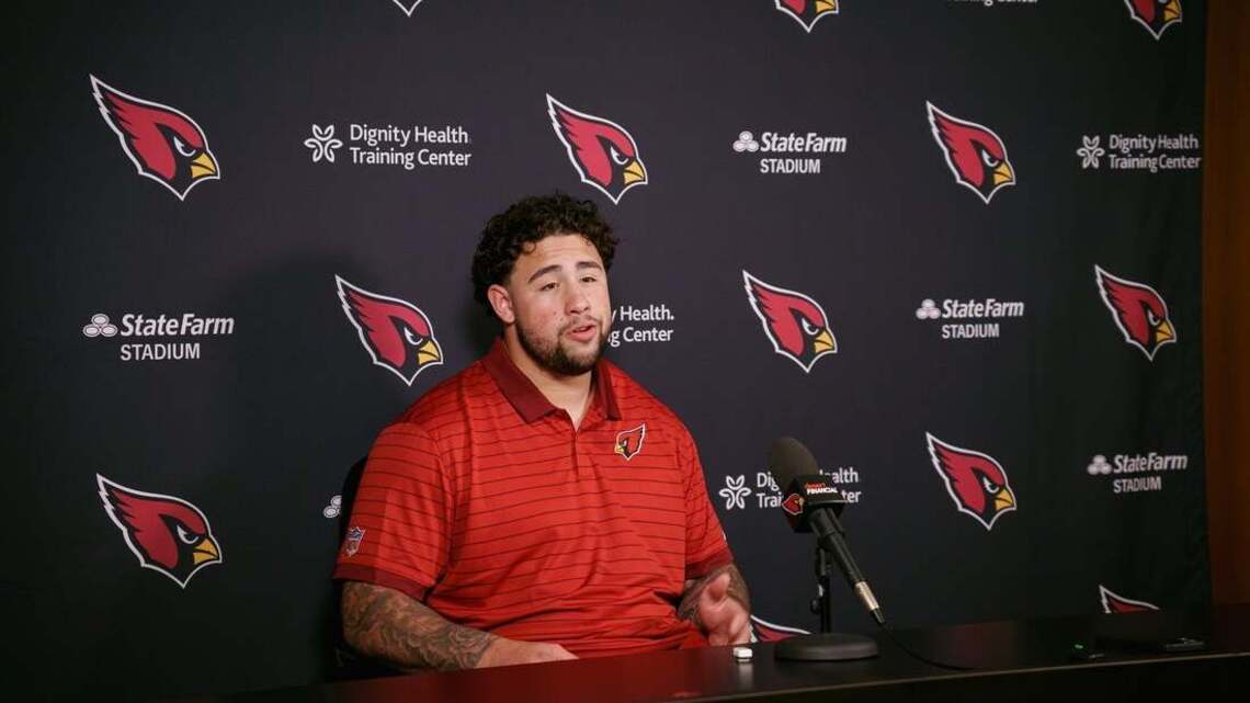 Cardinals rookie G Chase Bisontis nursing knee injury