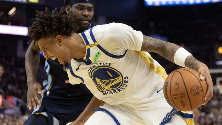 Warriors visit Nuggets, bid to extinguish winless start 