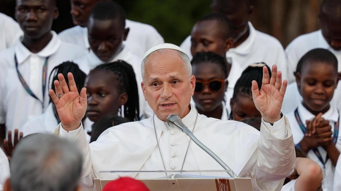 Pope Leo says he wants to visit the U.S. in the next 'couple of years' 