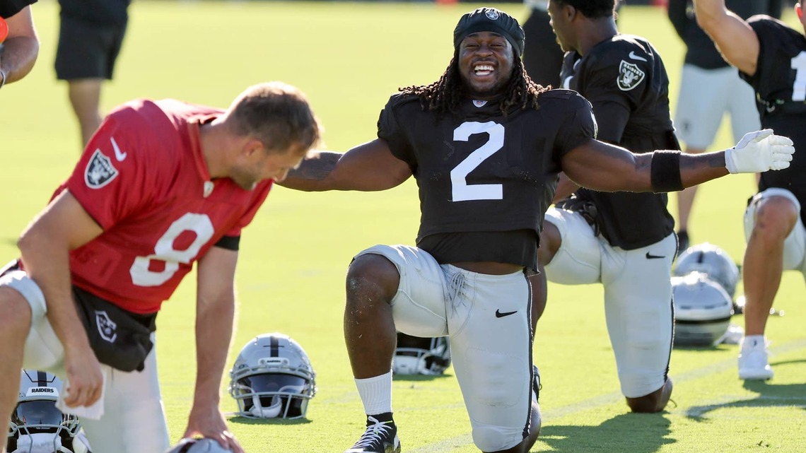 Ashton Jeanty's Injury Scare Has Raiders Fans Holding Their Breath