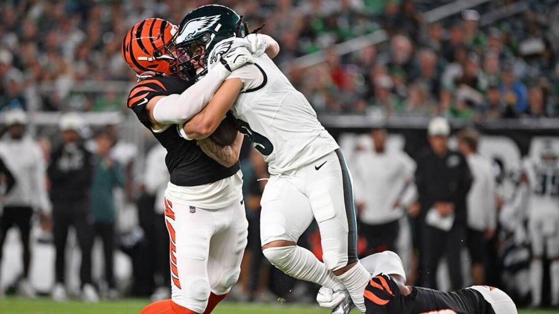 Makai Lemon Struggles As Focus Of Eagles' Passing Game