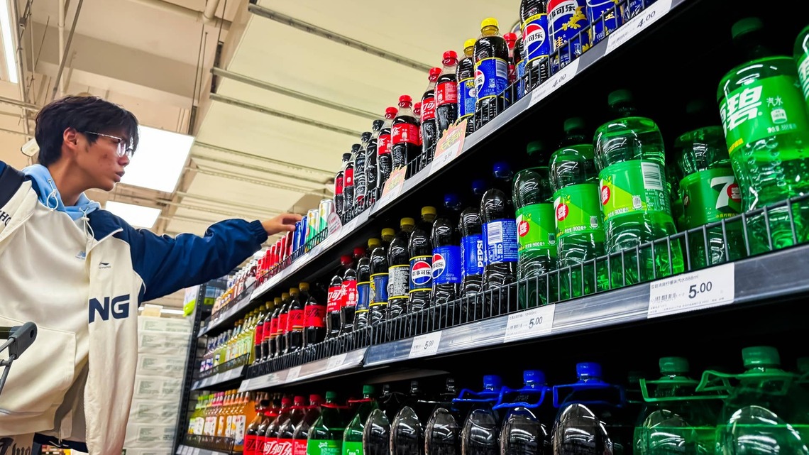 Pepsi makes bold move to take on Coca-Cola 