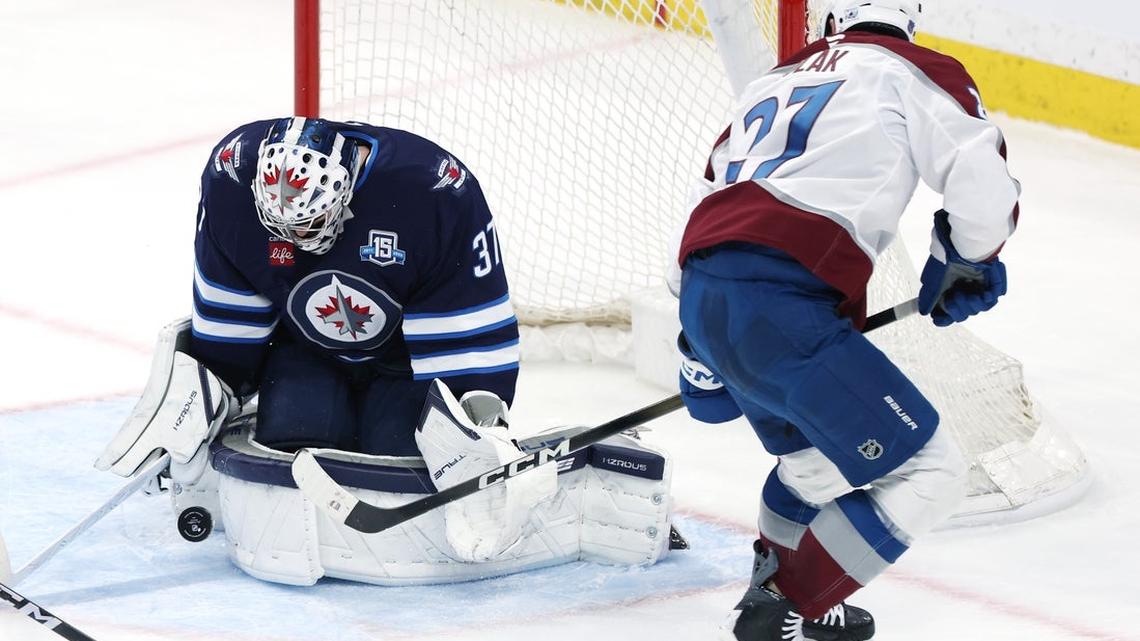 Jets can't afford a step back against Blackhawks