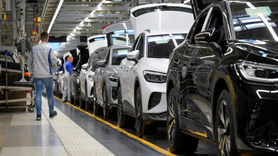 Volkswagen earmarks €16 billion for job cuts, plant closures, source says