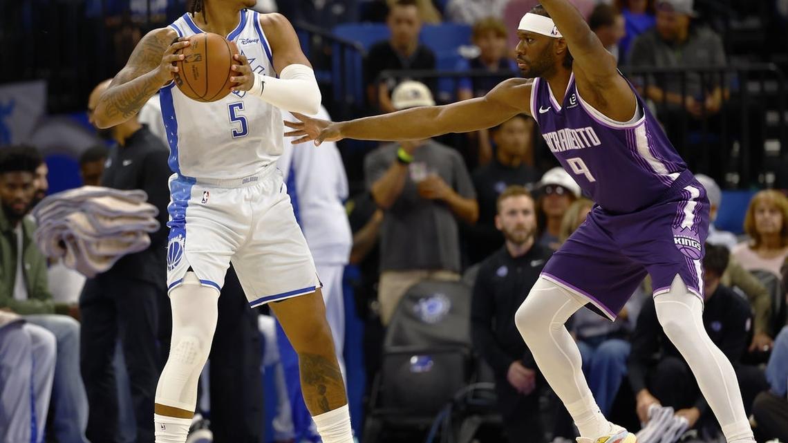 Paolo Banchero's 30 points help Magic stop skid vs. Kings 