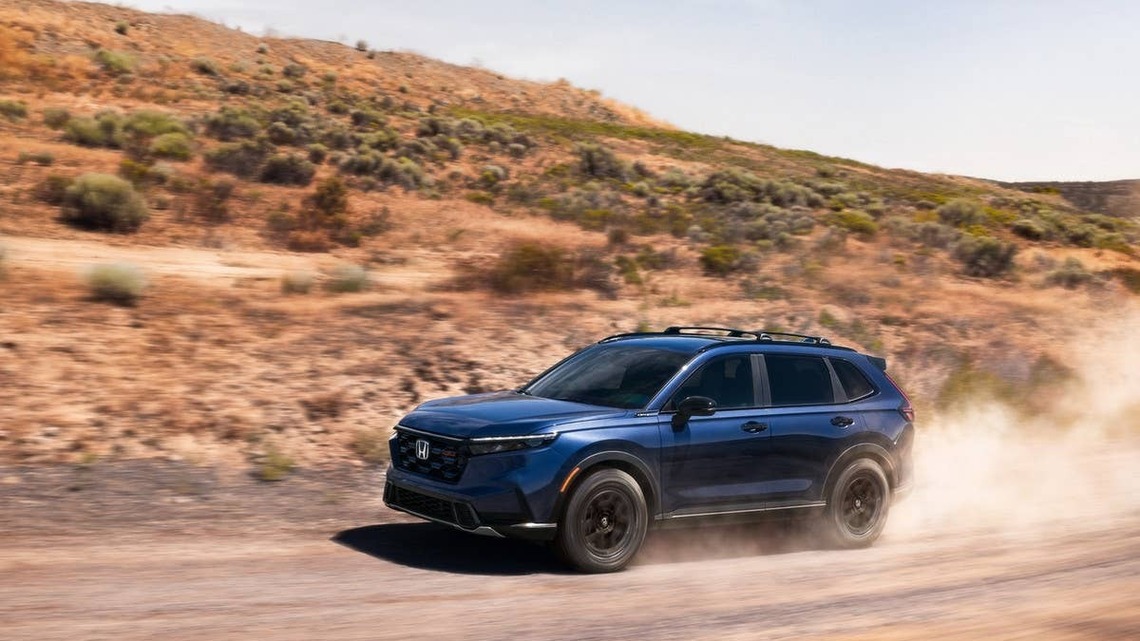 2026 Chevrolet Equinox vs. 2026 Honda CR-V: We Dug into the Reliability Data, and One Clearly Wins 