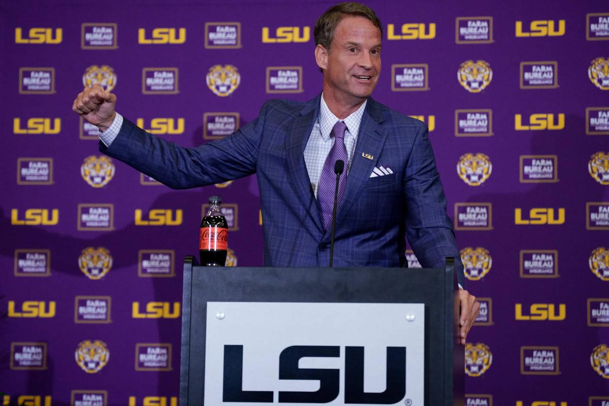  Dec 1, 2025; Baton Rouge, LA, USA; LSU new head coach Lane Kiffin speaks at South Stadium Club at Tiger Stadium. Mandatory Credit: Matthew Hinton-Imagn Images 