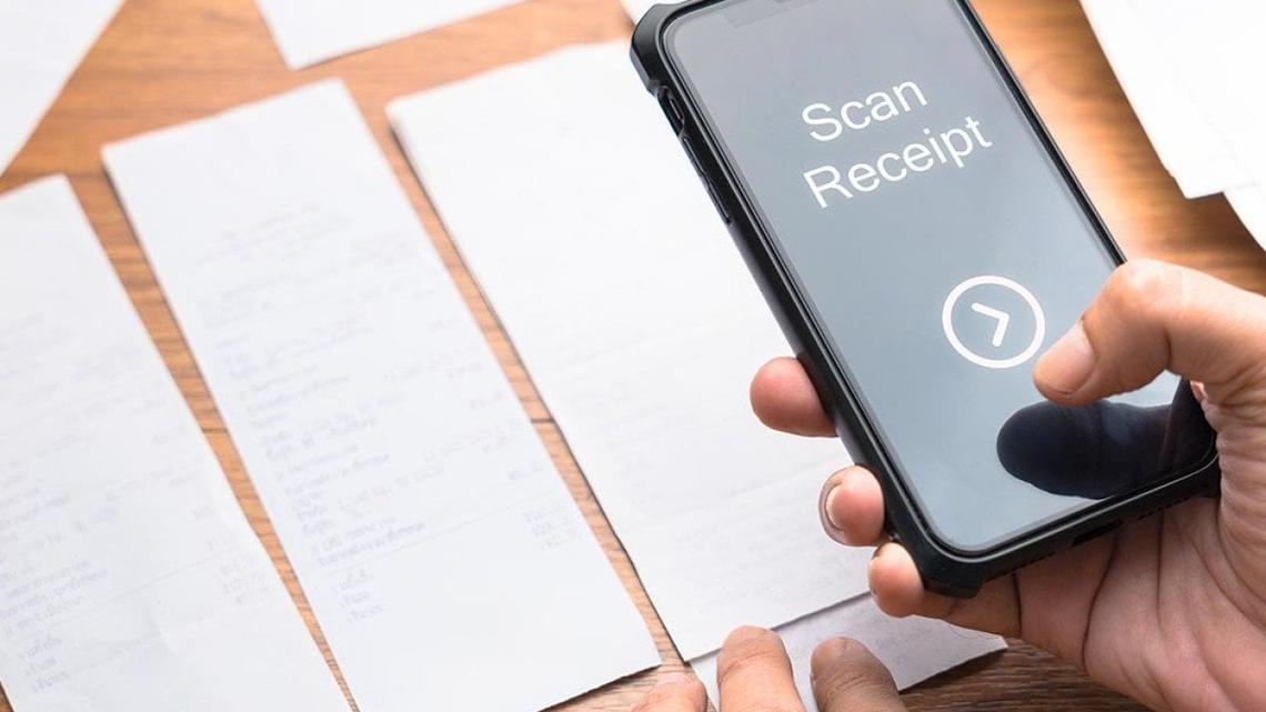 IRS receipt requirements for business expenses in 2026