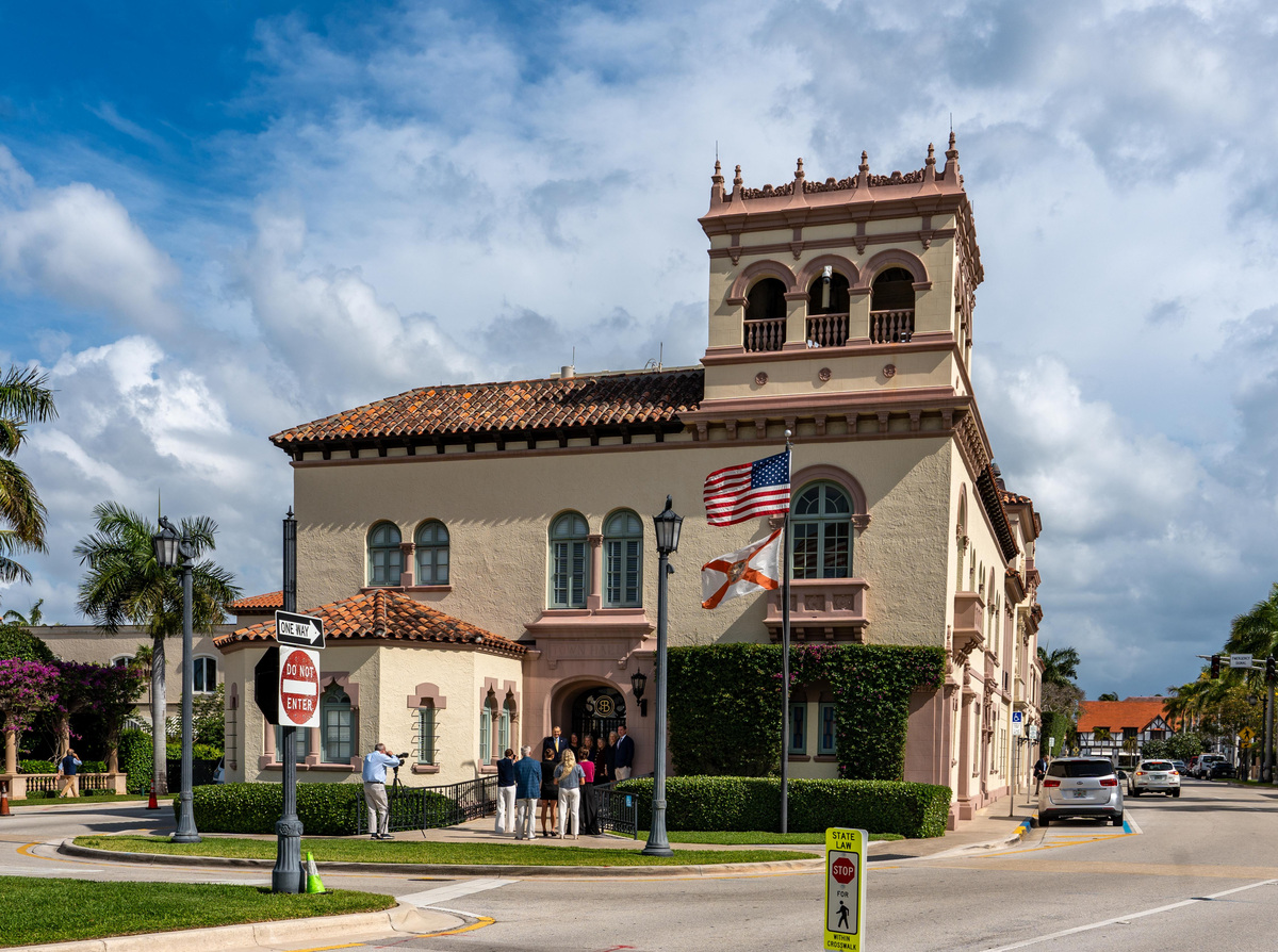 Palm Beach unveils web page with details about property tax amendment ...