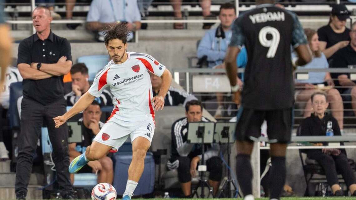 Santiago Moreno's late goal propels FC Dallas past Minnesota United 