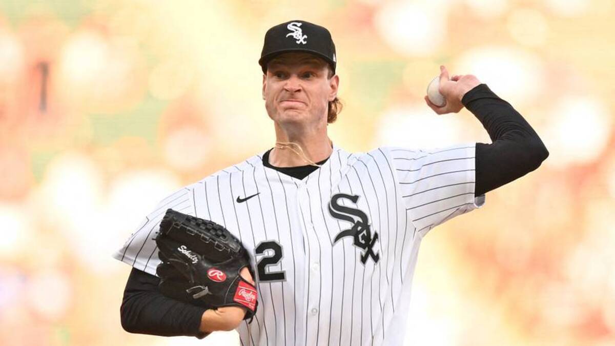  Jul 7, 2026; Chicago, Illinois, USA; Chicago White Sox pitcher Noah Schultz (22) pitches against the Boston Red Sox during the first inning at Rate Field. | IMAGN IMAGES via Reuters Connect 