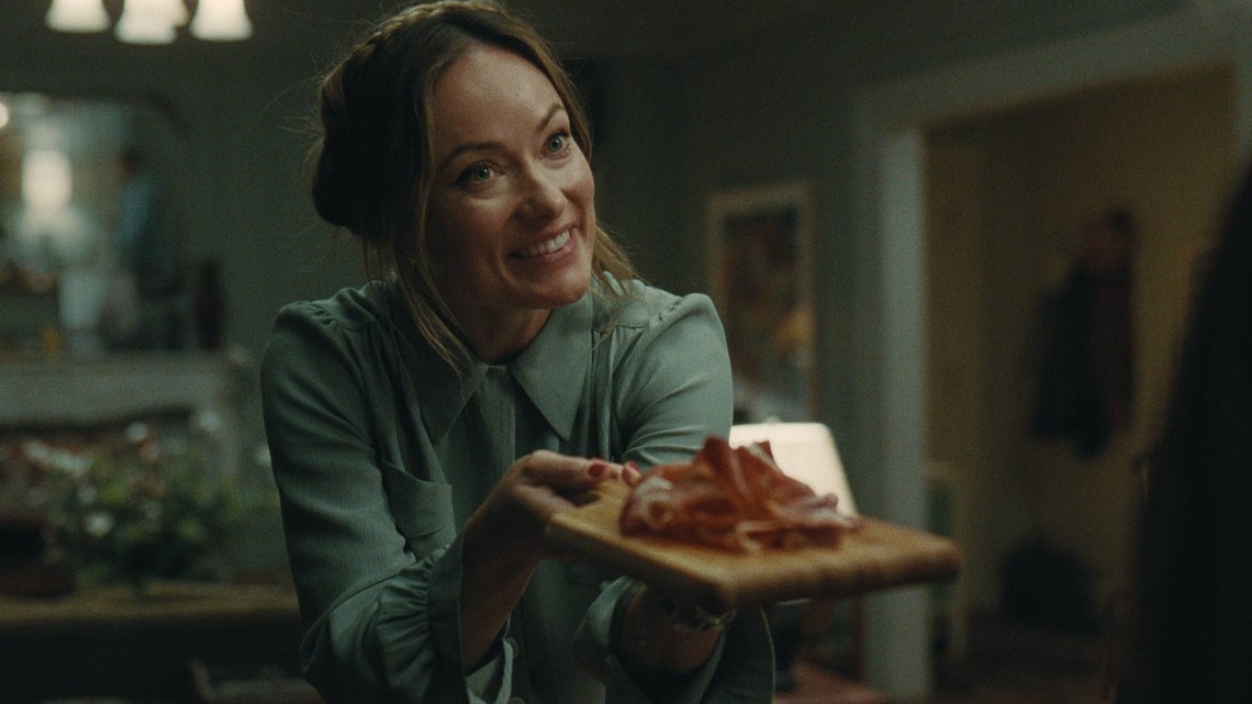 'The Invite' Review: Seth Rogen & Olivia Wilde's Comedy Is Surprisingly Heartfelt 