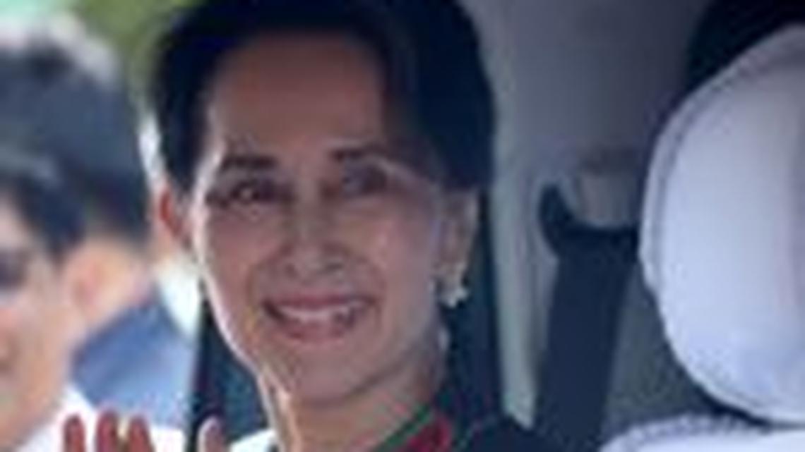 Detained Myanmar ex-leader Suu Kyi to meet legal team this weekend 