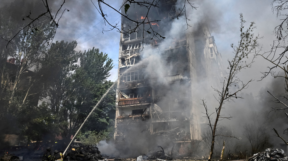 Russian attack kills three in Ukraine's Zaporizhzhia, officials say 