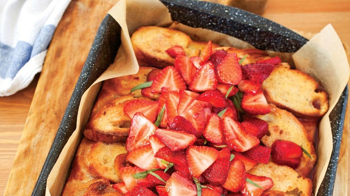 Easy & Delicious Baked French Toast Recipe Makes Weekend Brunch a Breeze