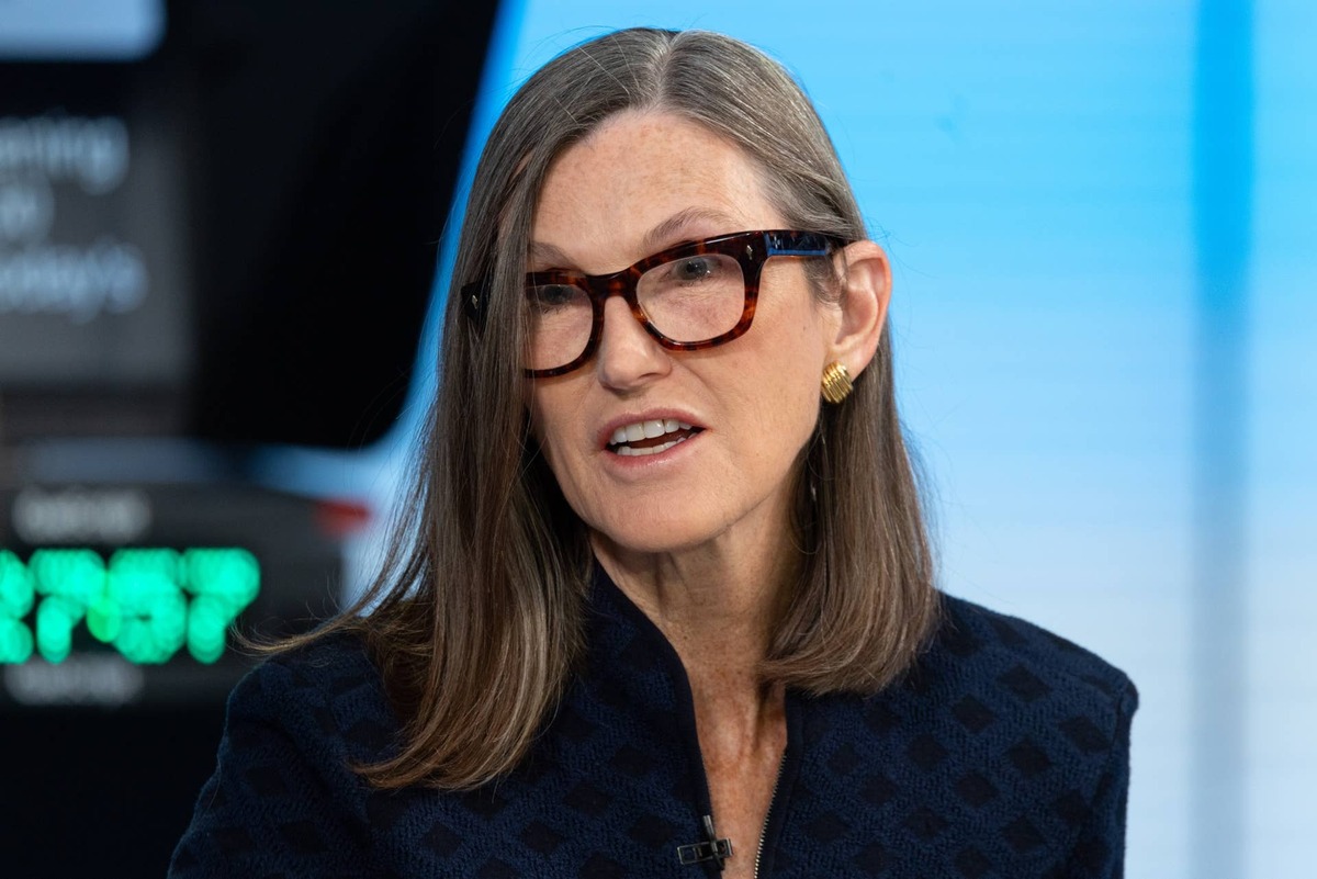  Over the past 12 months through June 3, the ARK Innovation ETF saw roughly $508.77 million in net outflows. Alden/Bloomberg via Getty Images