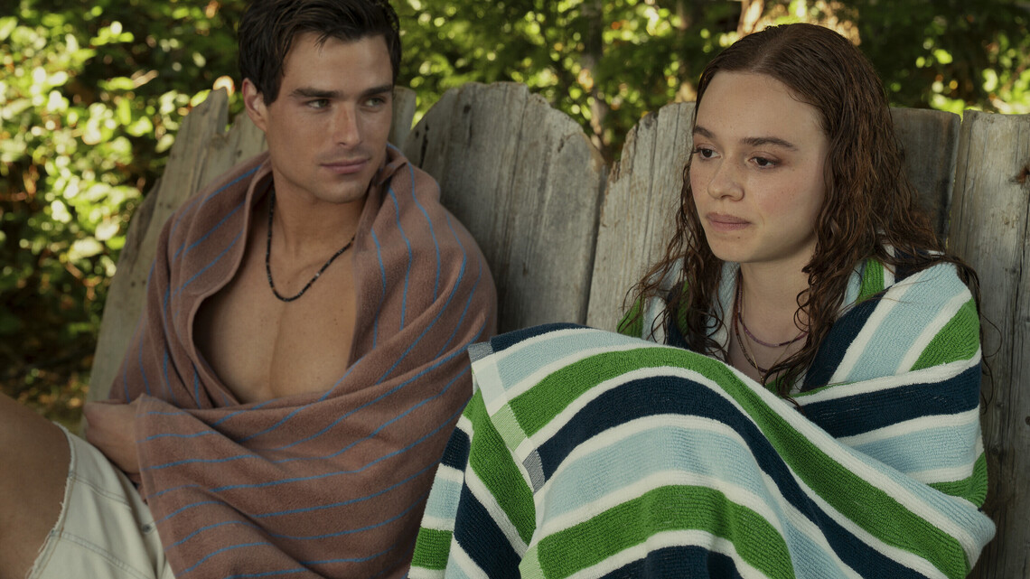 Who Is Every Year After's Alice? [Spoiler]'s Finale Cliffhanger Explained 