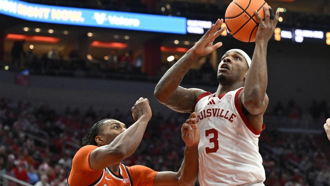 Louisville waltzes past Syracuse with strong deep shooting 