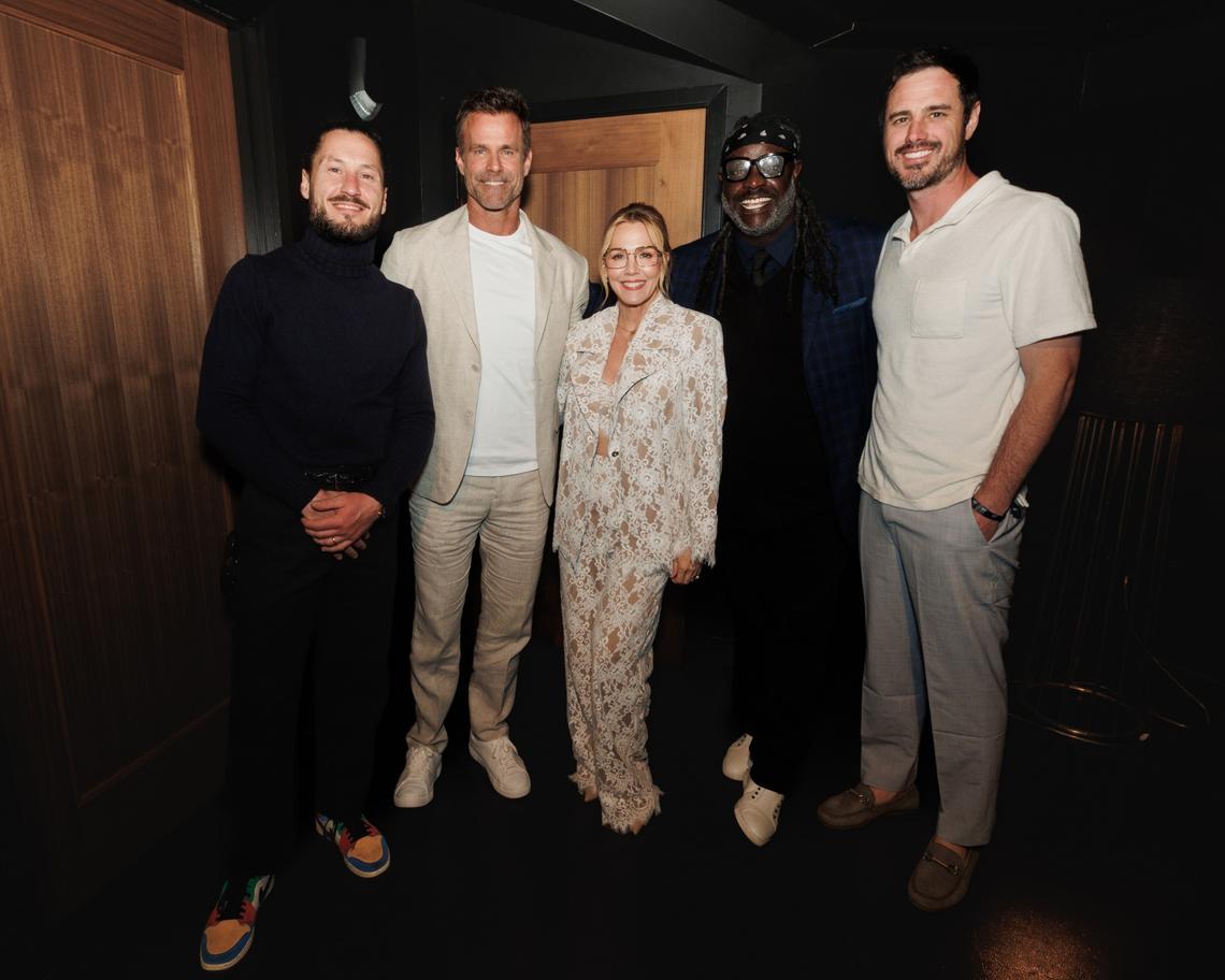  Val Chmerkovskiy, Cameron Mathison, Jennie Garth, Tyler Merritt, Ben HigginsWes and Alex for iHeartPodcasts 