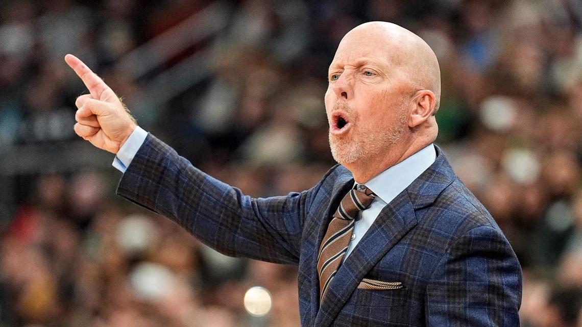 No. 7 UCLA set to take show on road vs. No. 10 UCF 