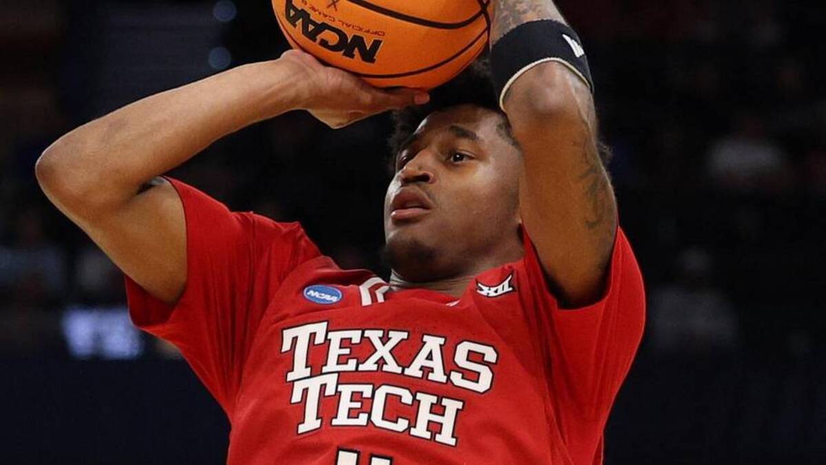  Mar 22, 2026; Tampa, FL, USA; Texas Tech Red Raiders guard Jaylen Petty (11) shoots the ball against the Alabama Crimson Tide in the first half during a second round game of the men's 2026 NCAA Tournament at Benchmark International Arena. Mandatory Credit: Nathan Ray Seebeck-Imagn Images | Nathan Ray Seebeck-Imagn Images 
