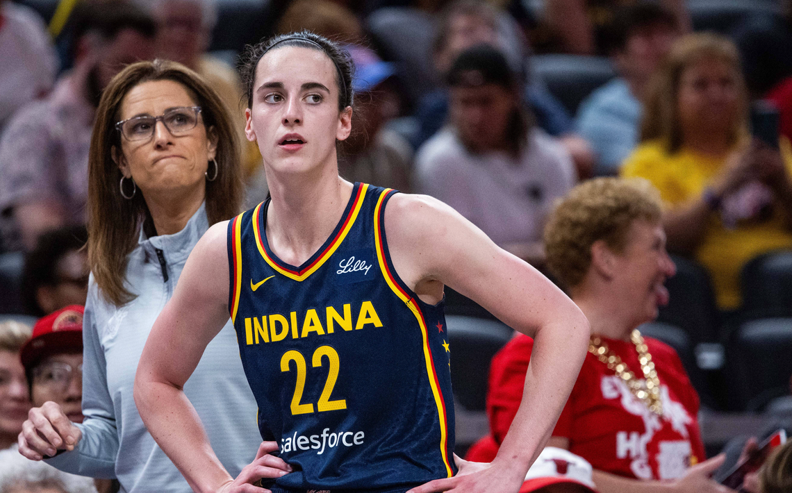  Indiana Fever guard Caitlin Clark (22) and head coach Stephanie White. Trevor Ruszkowski-Imagn Images
