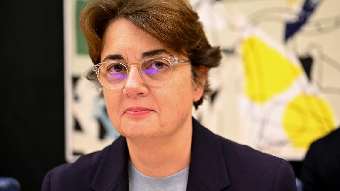 Director of renowned Louvre museum in Paris resigns 