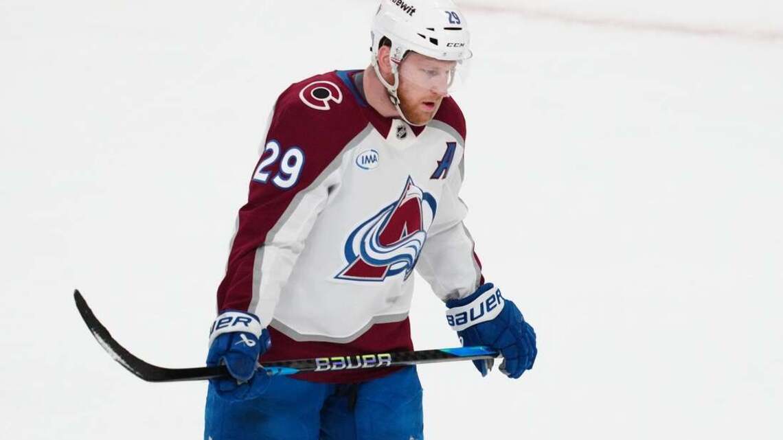 Avs put eyes back on prize, begin Cup push vs. new-look Kings 