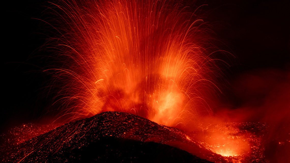 Etna eruption extends closure of Sicily's Catania airport until Saturday 