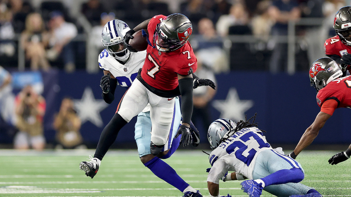 Bucky Irving runs wild as Bucs upset Cowboys, 24-16, in prime time 