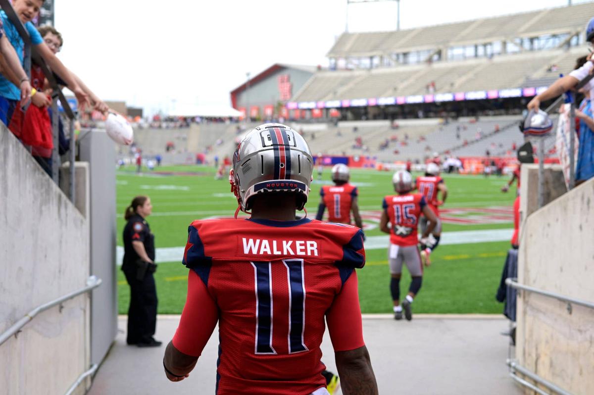  HOUSTON, TX - FEBRUARY 16: P.J. Walker #11 of the Houston Roughnecks walks on to the field before the XFL game against the St. Louis BattleHawks at TDECU Stadium on February 16, 2020 in Houston, Texas. (Photo by Thomas Campbell/XFL via Getty Images) 