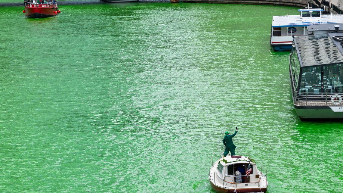 Chicago's St. Patrick's Day traditions live with green-dyed river and parade 