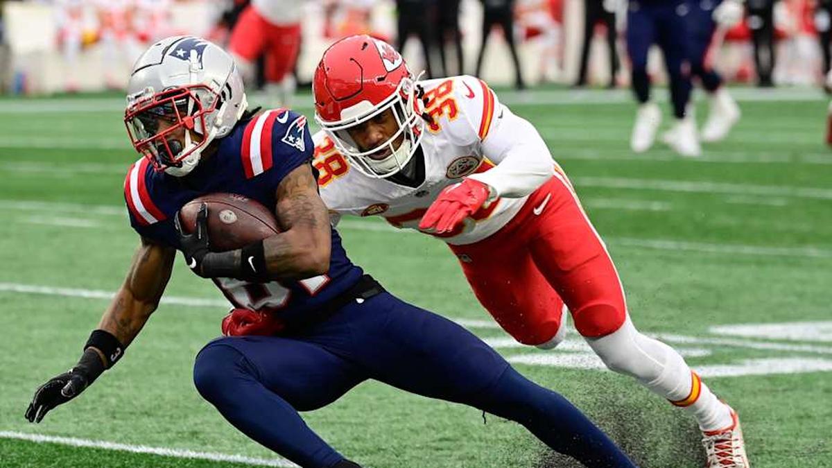  Dec 17, 2023; Foxborough, Massachusetts, USA; Kansas City Chiefs cornerback L'Jarius Sneed (38) tackles New England Patriots wide receiver Demario Douglas (81) during the first half at Gillette Stadium. Mandatory Credit: Eric Canha-Imagn Images | Eric Canha-Imagn Images 