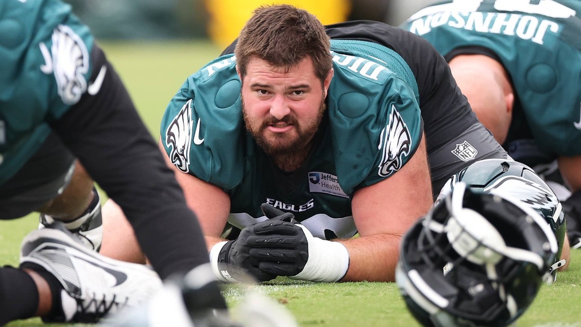 Landon Dickerson Commits to Eagles, But 