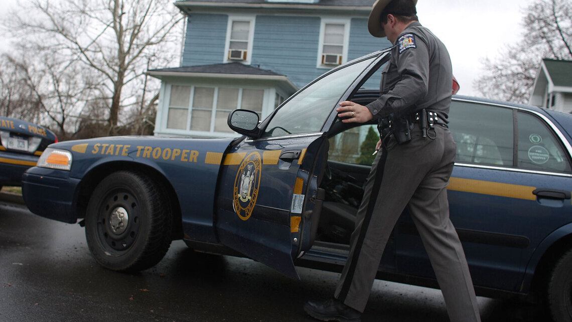 Woman Allegedly Killed Husband by Attacking Him With Box Cutter, Coffee Mug 