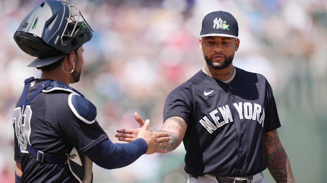  Mar 4, 2026; Fort Myers, Florida, USA; New York Yankees catcher Payton Henry (79) congratulates pitcher Luis Gil (81) after the first inning against the Boston Red Sox at JetBlue Park at Fenway South. | Jim Rassol-Imagn Images 