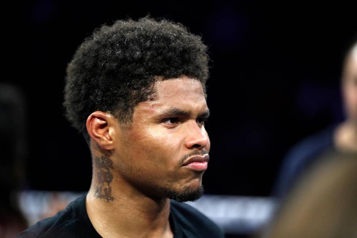  LAS VEGAS, NEVADA - NOVEMBER 16: Shakur Stevenson stands in the ring fighting 12 rounds against Edwin De Los Santos in a fight for a vacant WBC lightweight title on November 16, 2023 in Las Vegas, Nevada. Stevenson won the vacant title by unanimous decision. (Photo by Steve Marcus/Getty Images) Shakur Stevenson