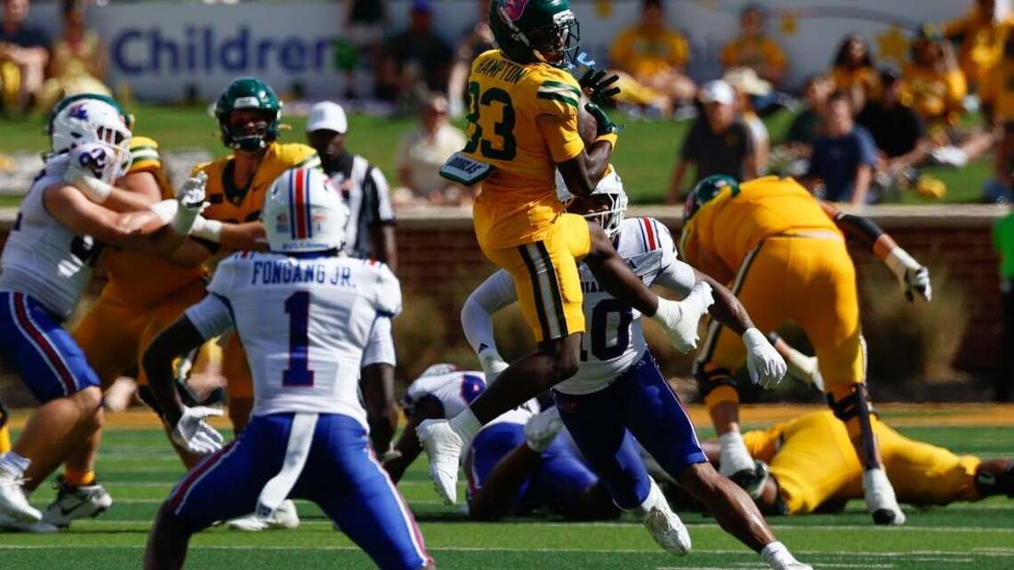 Backup Nate Bennett powers Baylor past Louisiana Tech 