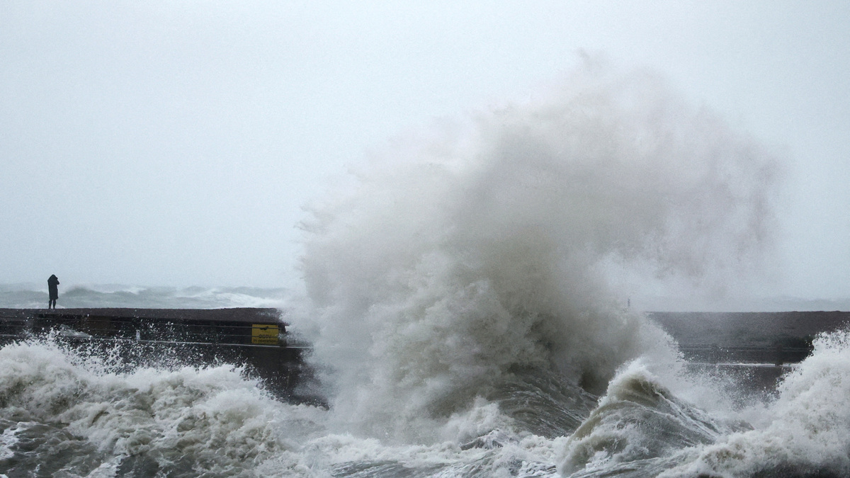 Storm causes power outages and traffic disruptions in France and ...